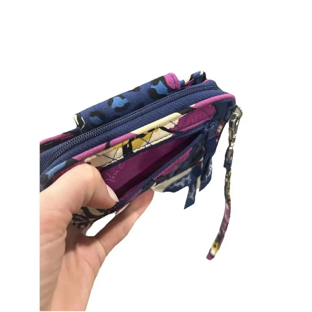 Vera Bradley African Violet Floral Zip Around Wrist Wallet. Snap And Zipper - Picture 7 of 8